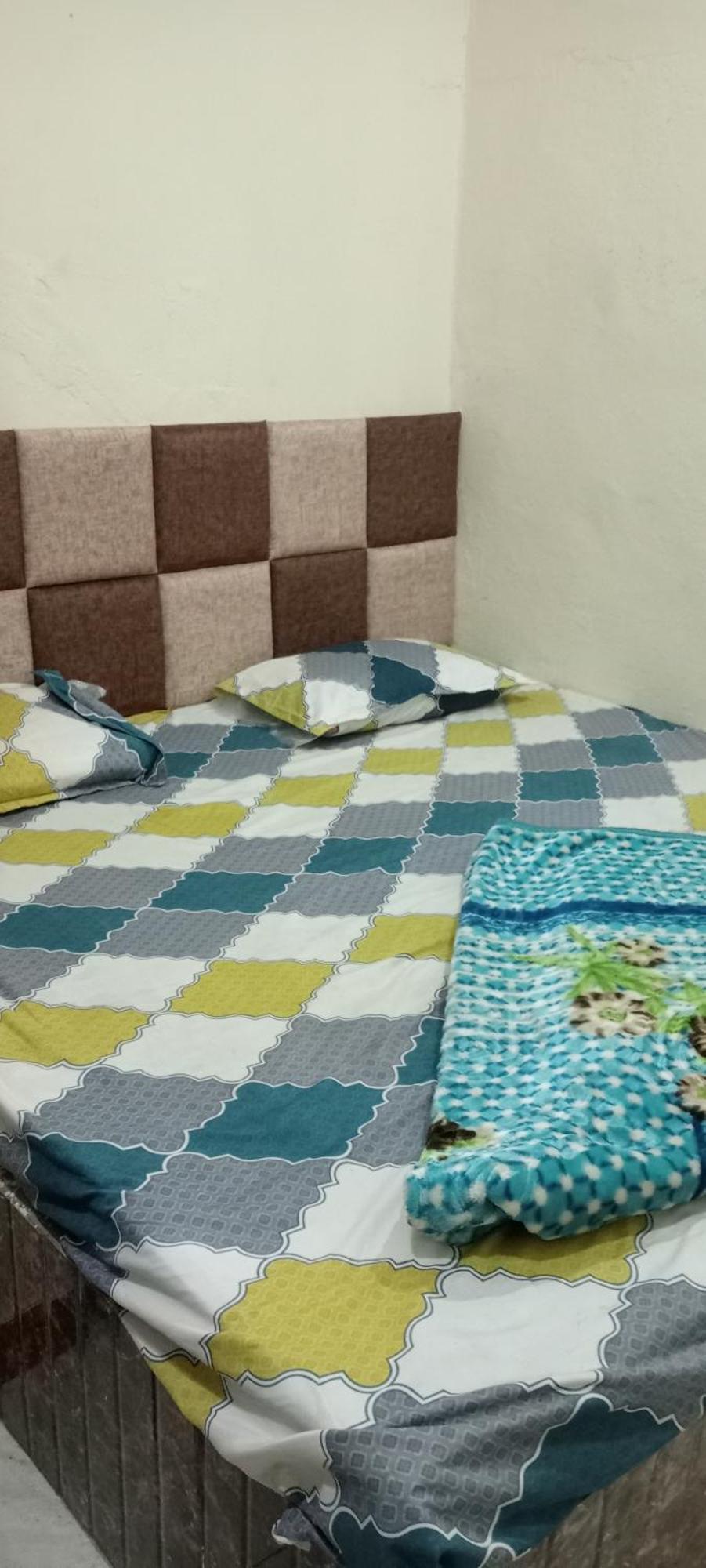 Shree Maya Home Stay Удджайн Номер фото